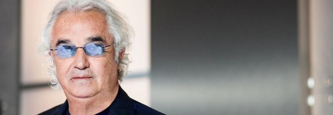 Reddito di cittadinanza, Flavio Briatore senza mezzi termini: «È una cazz***». E dà un'alternativa