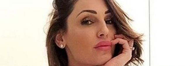 Anna Tatangelo compie
32 anni: ecco il romantico
regalo di Gigi D'Alessio