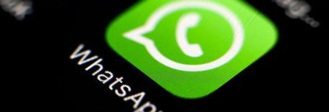 La chat non funziona, panico in Rete: "a singhiozzo" per milioni di utenti La chat non funziona, panico in Rete: "a singhiozzo" per milioni di utenti