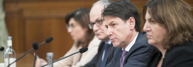 Taglio cuneo fiscale, fino a 1.200 euro ai redditi bassi. «100 euro in più in busta paga da luglio»