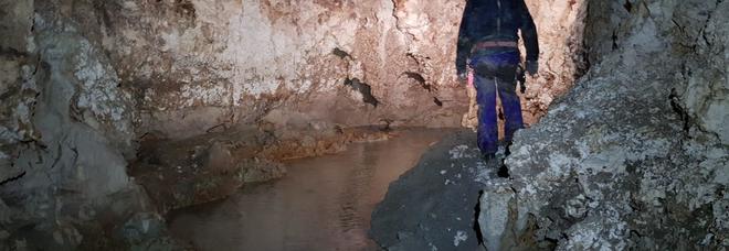 Frasassi, l’ultimo miracolo
scoperto un altro ambiente
Chi sono i tre speleologi