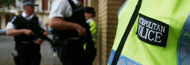 Nuovo omicidio a Londra, 24enne accoltellato a morte nella notte: in 60 uccisi da inizio anno Nuovo omicidio a Londra, 24enne accoltellato a morte nella notte: in 60 uccisi da inizio anno