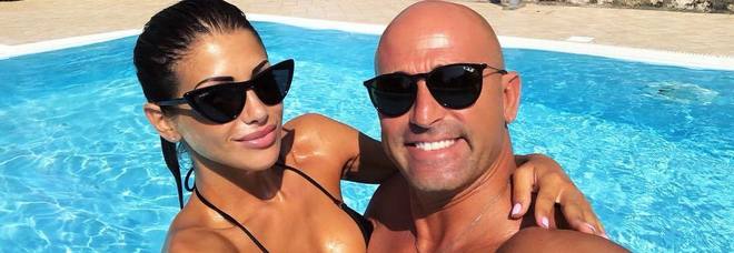 Bettarini e Nicoletta Larini: «Abbiamo rischiato di perderci. Ci amiamo, ma niente matrimonio né figli» Bettarini e Nicoletta Larini: «Abbiamo rischiato di perderci. Ci amiamo, ma niente matrimonio né figli»