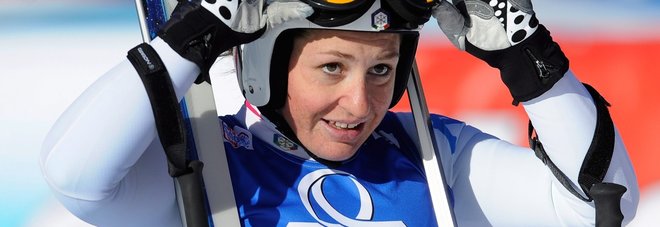 La sciatrice Elena Fanchini: «Niente Olimpiadi e stagione finita, ho un tumore»