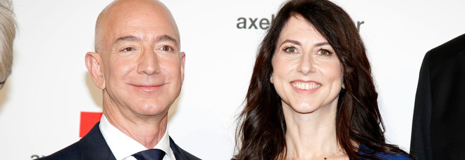 L'uomo più ricco del mondo
è ora single: Jeff Bezos
divorzia dopo 25 anni