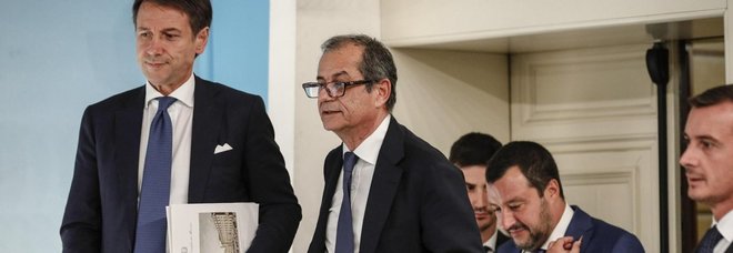 Salvini-Tria, nessun caos flat tax: «Taglio medio di 1,7 miliardi anno» Salvini-Tria, nessun caos flat tax: «Taglio medio di 1,7 miliardi anno»