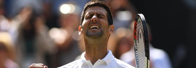 Wimbledon, Djokovic batte Nishikori
in quattro set e vola in semifinale