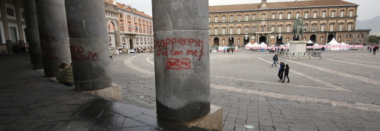 Rinascita colonnato piazza Plebiscito