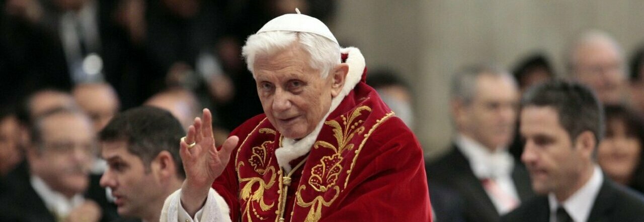 Il prete pedofilo coperto, Ratzinger si corregge: «Partecipai alla riunione»