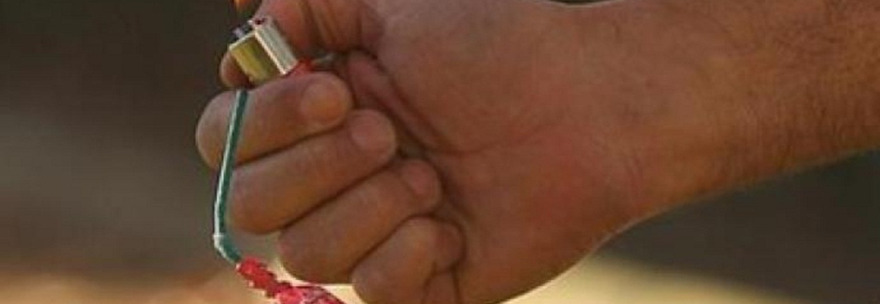Petardo R15 Petardo lanciato in Curva ma nelle foto non c'è la prova: viene assolto