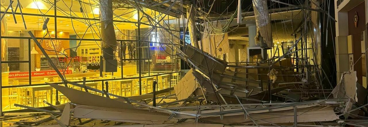 Marcianise, crollo al Centro Commerciale Campania: paura e gente in fuga ma nessun ferito