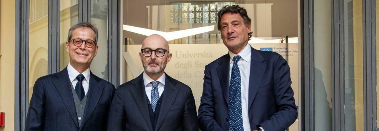 Dipartimento di Giurisprudenza Unicampania, la nuova Biblioteca è un ...