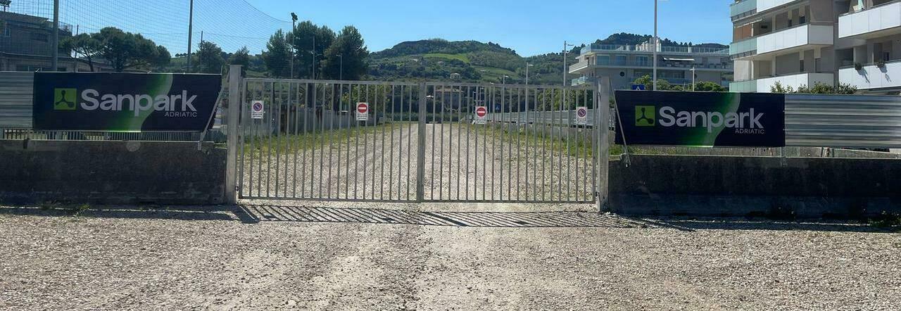 Ruspe a San Park, polizia locale sul posto: a San Benedetto scatta la ...