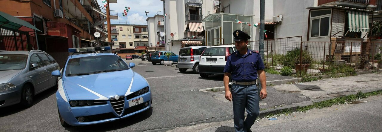 Napoli, Famiglia Costretta Dal Clan A Lasciare La Casa Popolare: La ...