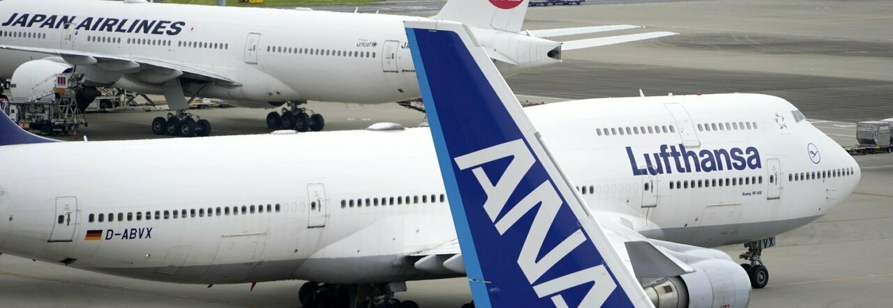 Voli annullati oggi, Lufthansa cancellerà altri 2000 viaggi: disagi in mezza Europa