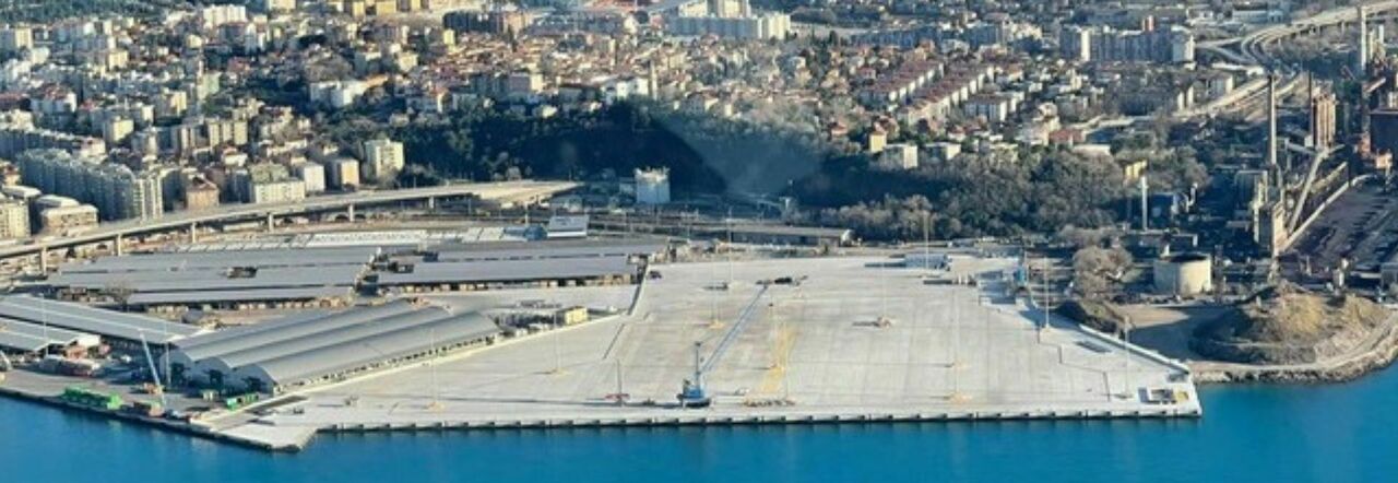 Zeno D'Agostino: «Pronti a nuovi traffici: il porto di Trieste cresce nel  sistema del Nord Adriatico» - Il Piccolo