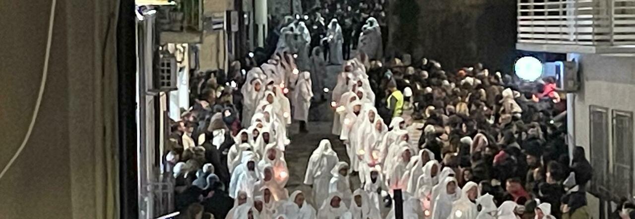 Venerdì Santo e la processione degli Incappucciati: l'ultimo cantore ha 82 anni