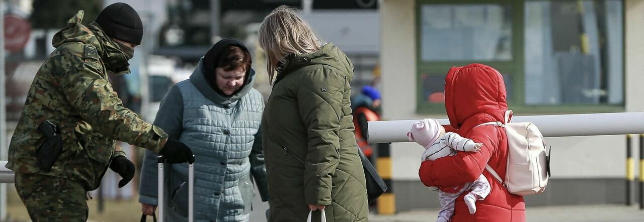 Ucraina, La Fuga Silenziosa Degli Anziani: Tutta La Vita In Una Borsa