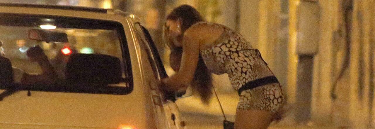 Prostitute in strada