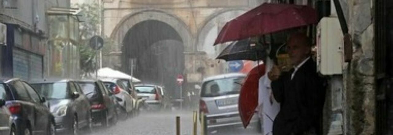 Pioggia a Napoli