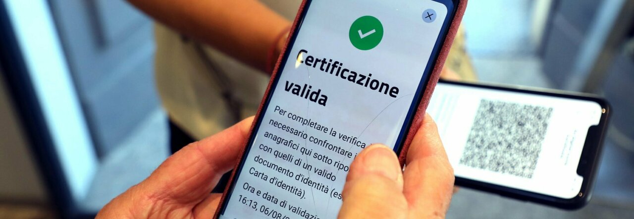 Green pass, un milione di italiani al lavoro senza: «Difficili da controllare»