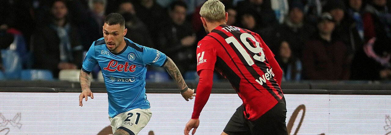 Matteo Politano contro Theo