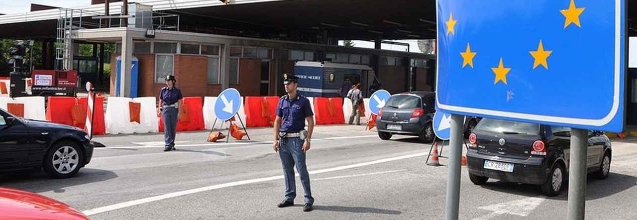 Schengen, chiusi i confini. Allarme per i black bloc
