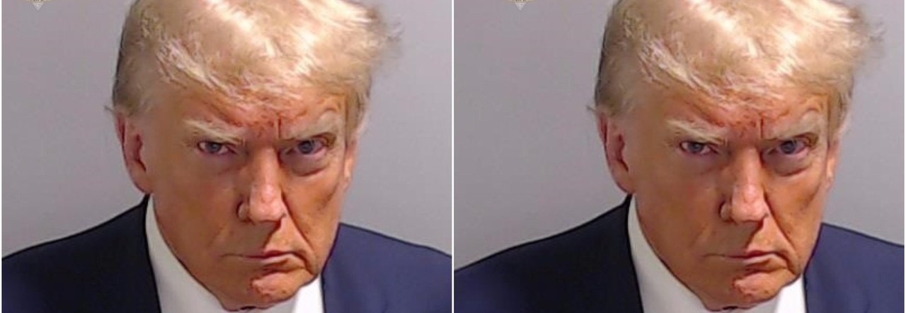 Trump: «La foto segnaletica? Terribile», ma lo scatto della polizia è già manifesto elettorale