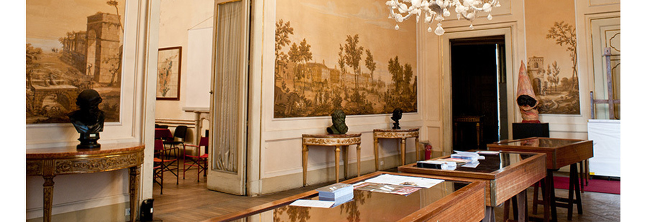 Le eleganti sale del Palazzo Serra di Cassano