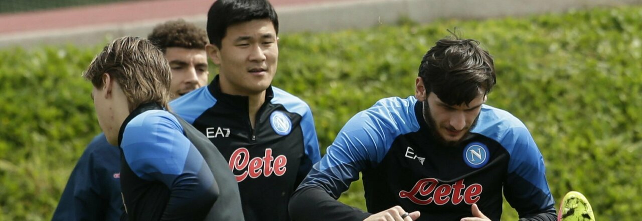 Kim Min-Jae in allenamento