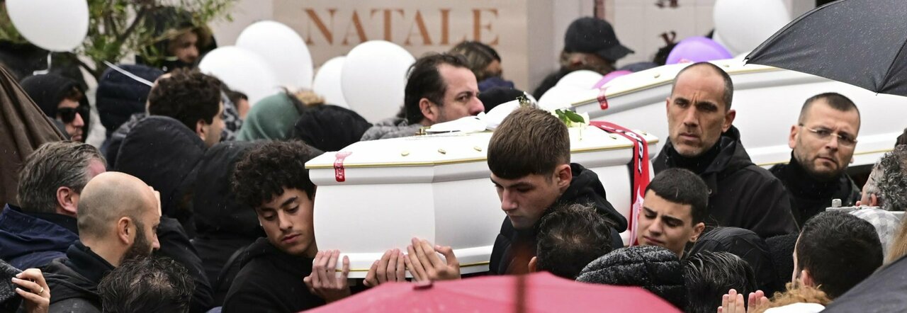 I funerali delle vittime di Casamicciola