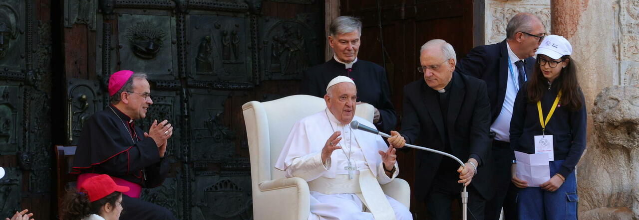 Il Papa in visita a Verona