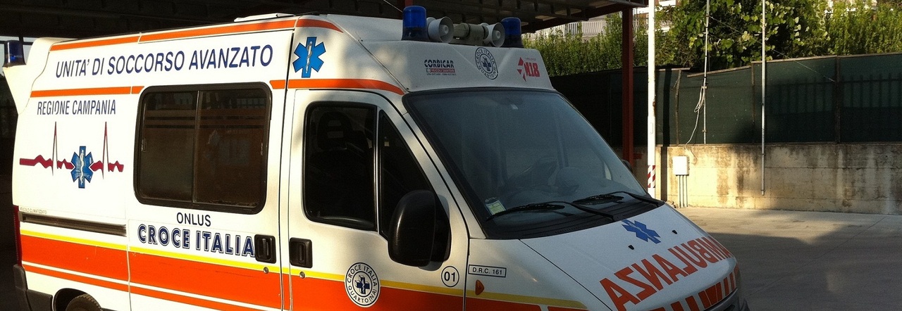 Le ambulanze della Croce Italia