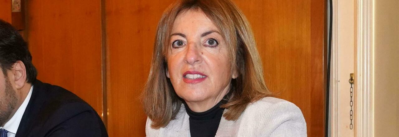 L'assessora alle politiche sociali L'assessora alle politiche sociali