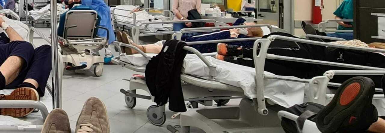 Ospedale Cardarelli Di Napoli Chiude Il Pronto Soccorso Ressa E Caos