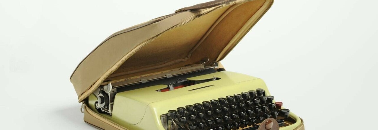 La storia della macchina per scrivere molta intelligenza poca artificiale