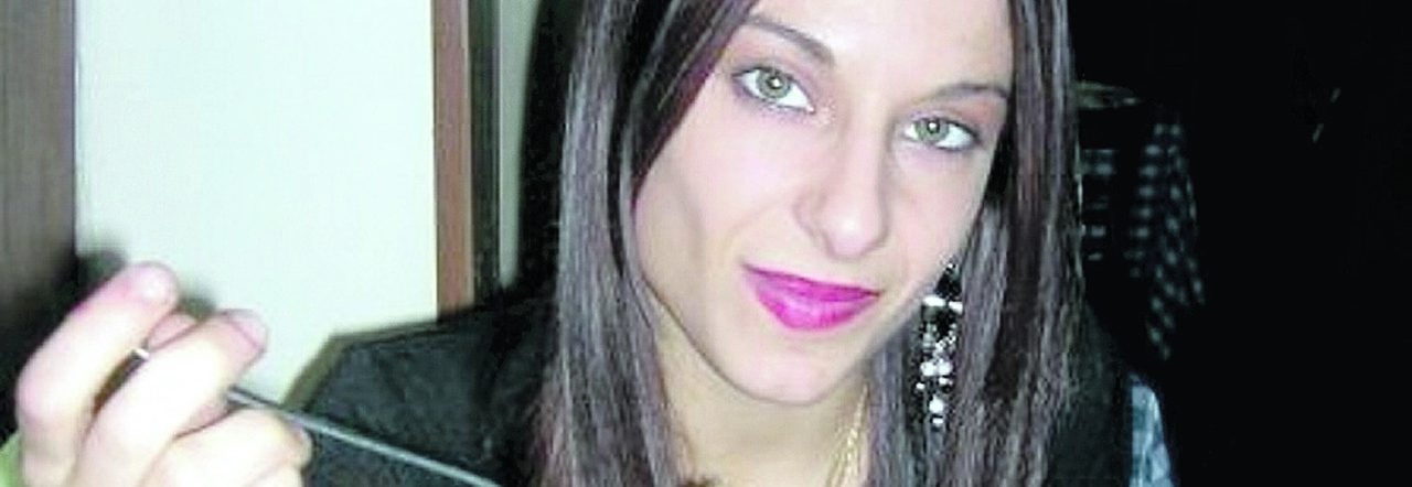Alessia Fiorella morta a Monteverde, corpo ritrovato nell'androne del palazzo. Un inquilino: «È stato terribile»
