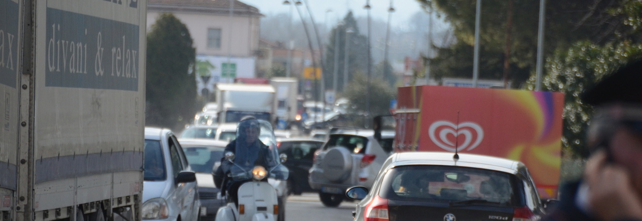 Codice Della Strada, Le Nuove Regole. Multe, Smartphone E Parcheggi ...