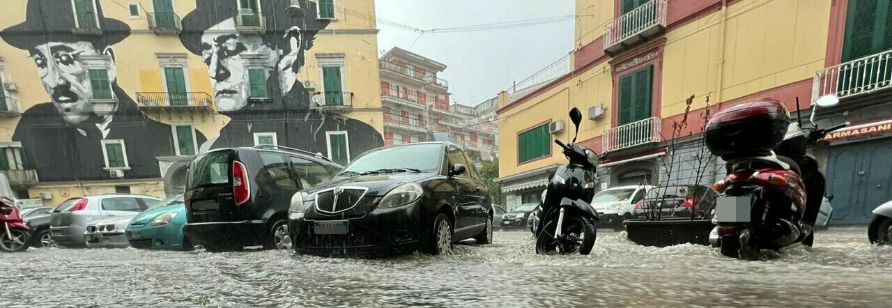 Meteo Napoli Oggi, è Allerta Gialla: Rami Spezzati E Piccoli Allagamenti