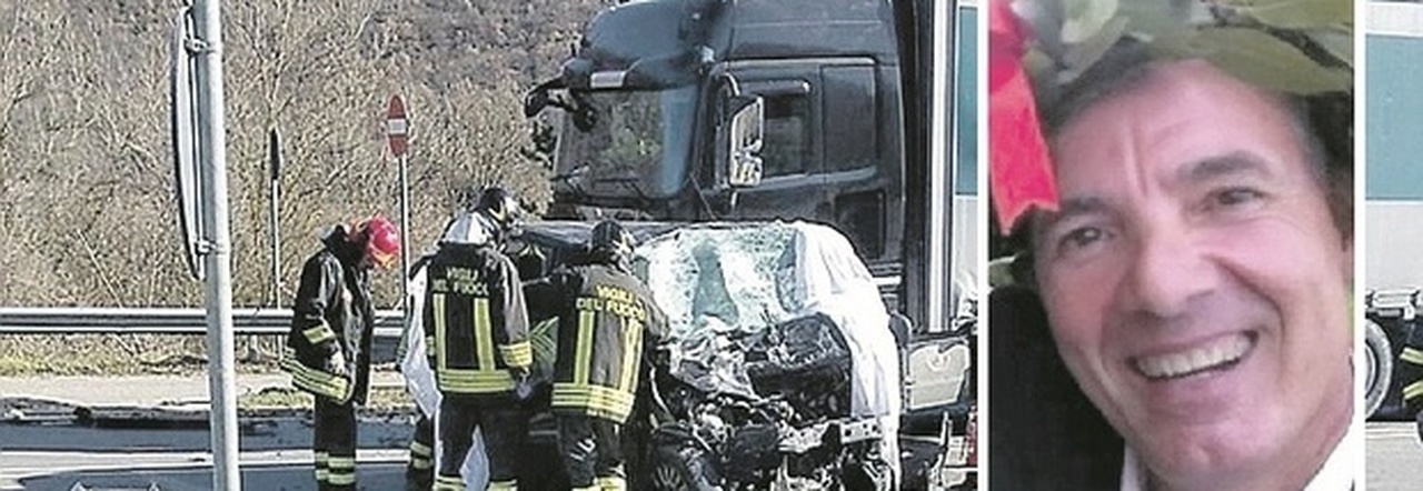 Scontro con un camion mentre torna a casa per pranzare con la famiglia: morto Paolo Formica, padre di 4 figli