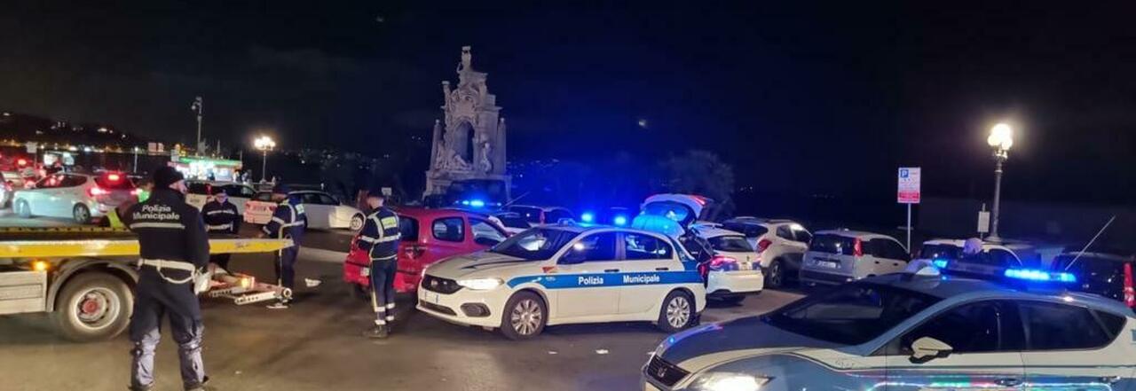 Napoli, Controlli A Mergellina: Identificate 502 Persone