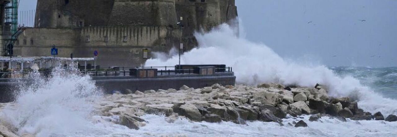 Alerte Météo En Campanie : Vents Forts Et Mer Agitée