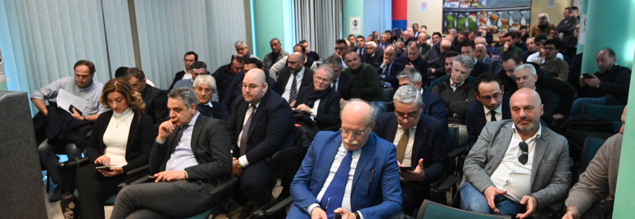 L'assemblea dei sindaci dell'Ato rifiuti in Irpinia