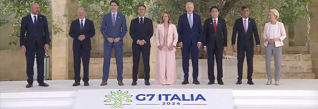 Vertice G7: l'arrivo, la Foto di famiglia, l'inizio della prima sessione di  lavoro