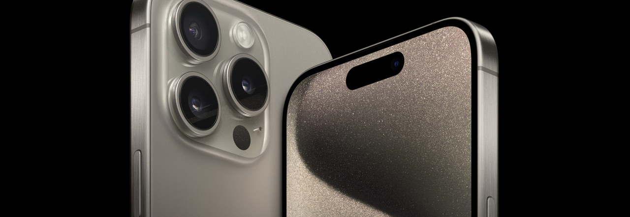 Apple iPhone 15 Pro e Pro Max, nuovo design e nuovo caricabatteria