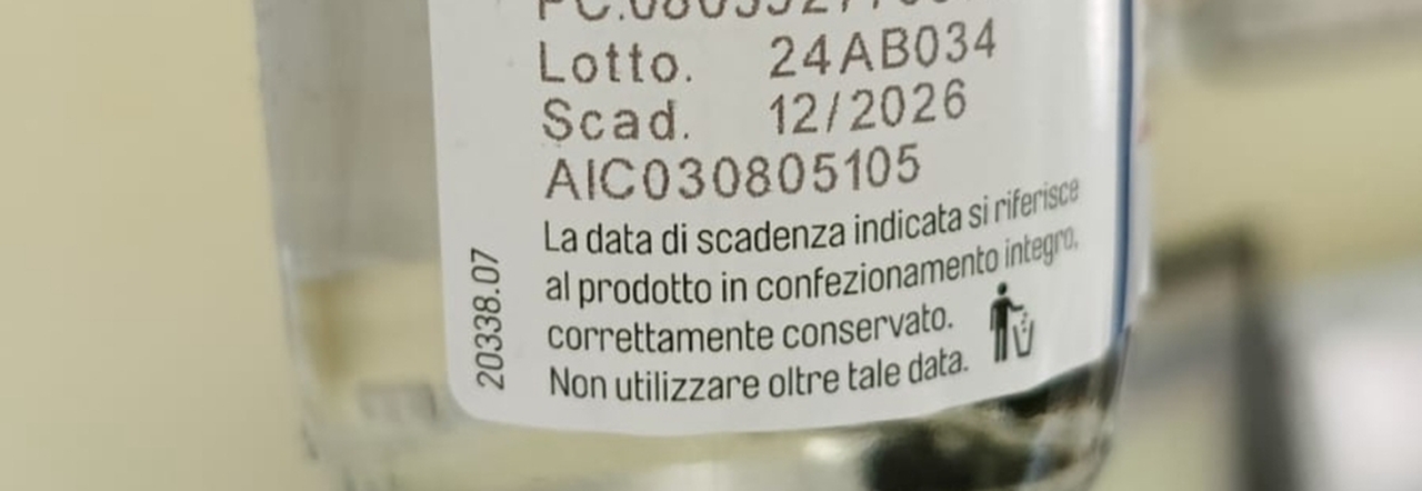 Foligno una mosca nel flacone della flebo ritirato l intero