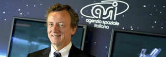 Agenzia spaziale italiana, Roberto Battiston confermato alla presidenza: Luna e Marte nel mirino Agenzia spaziale italiana, Roberto Battiston confermato alla presidenza: Luna e Marte nel mirino