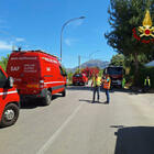 I Vigili del Fuoco sul luogo dove cinque operai sono morti in un'incidente sul lavoro avvenuto a Casteldaccia