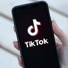 TikTok, folle challenge lanciata da un'influencer italiana: denunciata per istigazione al suicidio