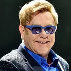 Apple Music, Elton John festeggia 300 episodi di «Rocket Hour»: programma radiofonico in onda da 6 anni